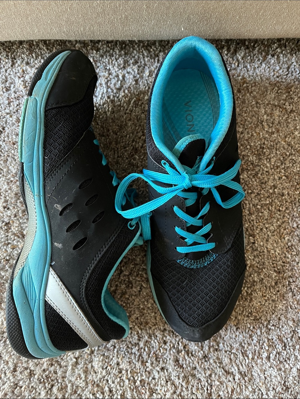 Vionic Black and Turquoise Women's Athletic Sneakers